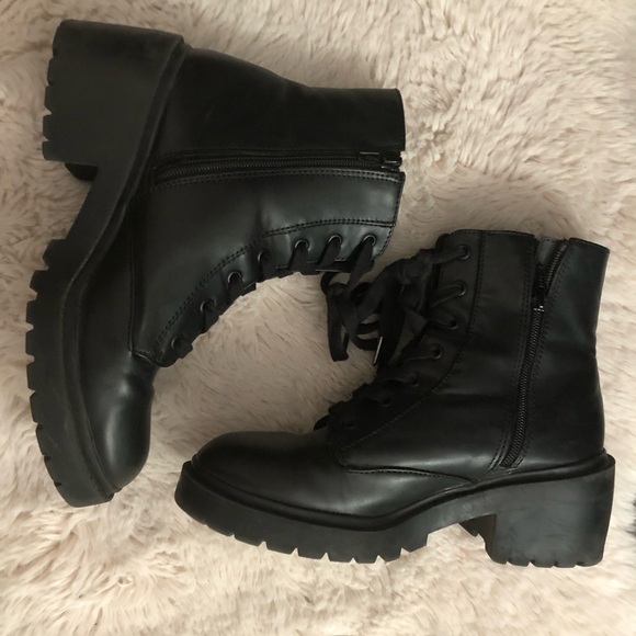 Black combat boots - Picture 2 of 4